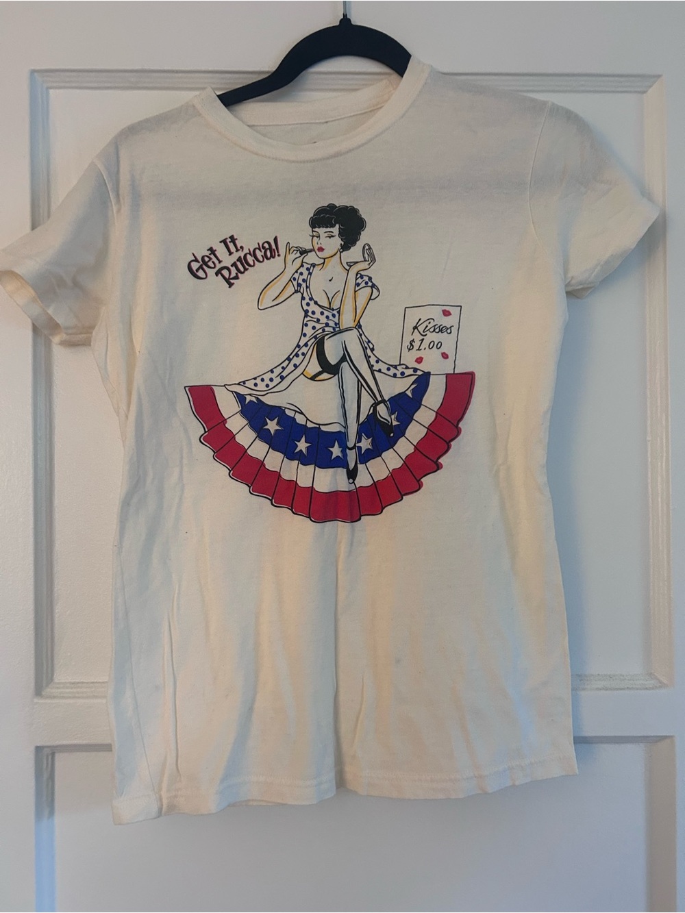 Suavecita Women’s Ivory Graphic Tee with Patriotic Pin-Up Design